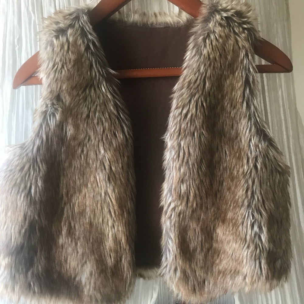 Pho fur vest